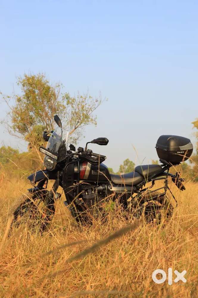 Yezdi adventure for sale in brand new condition