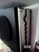 A big speaker with 5 small speaker ese repairing ki jarurat hai