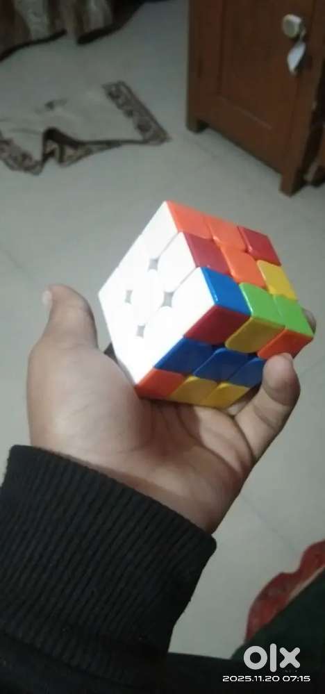 Cube Unsolved cube