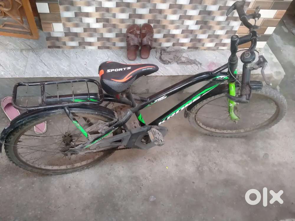 Apko is cycle ke andar new seat lagi milegi