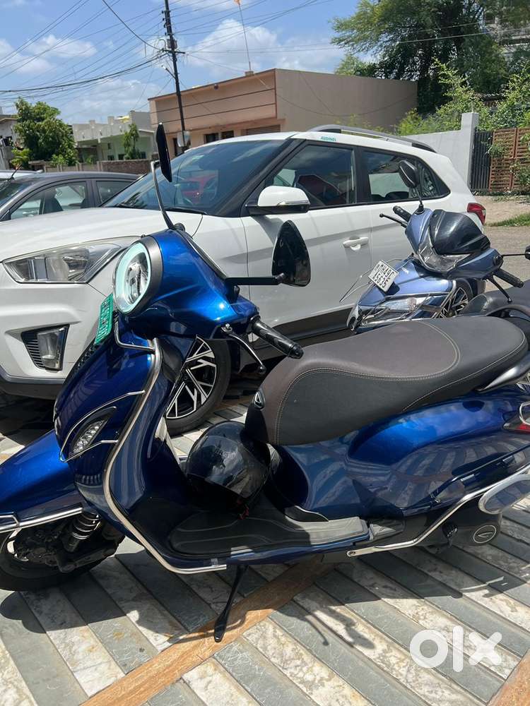 Bajaj Chetak Premium Electric 2 Wheeler for Sale in Nagpur