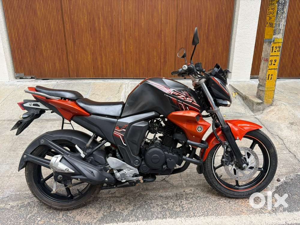 Yamaha fz v2 bs3 model