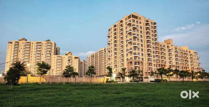 3 BHK WITH 3 ATTACH WASHROOMS EMAAR THE VIEWS SECTOR 105