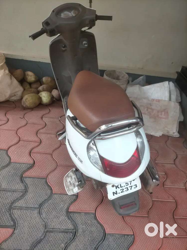 Good condition.All papers clear