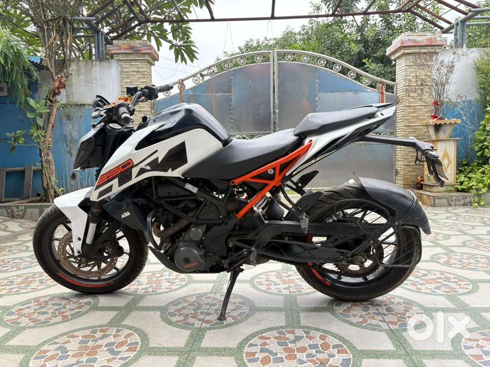 KTM Duke 250  2019 Model  1st Owner  ₹90,000 Only (Negotiable)