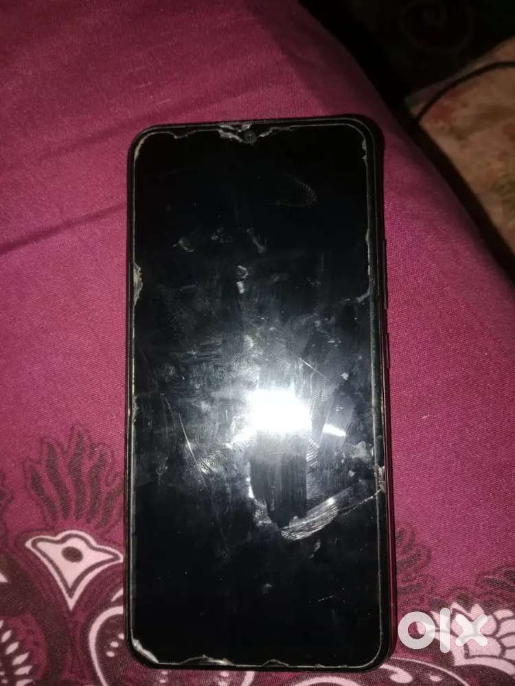 vivo y12 with Ver good condition i bought it as 18000 in 2023