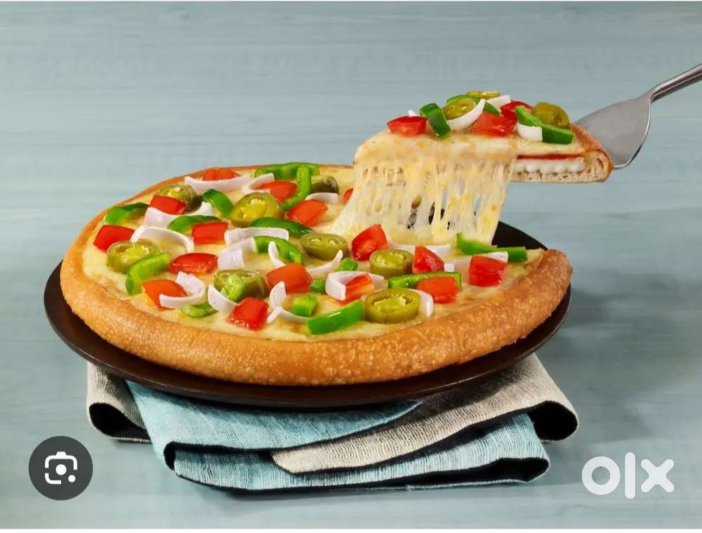 We are looking for pizza food courier driver ²⁵