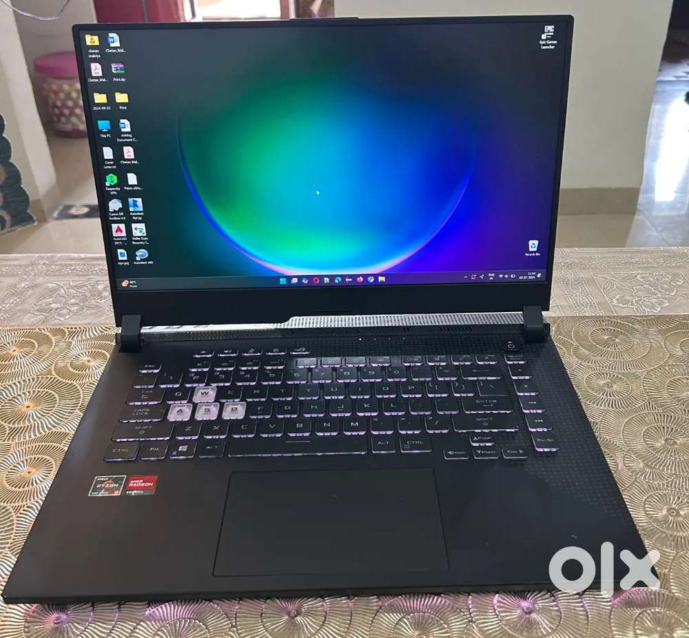 Asus Rog G16 Laptop with Ryzen 9 and 12GB Graphicscard