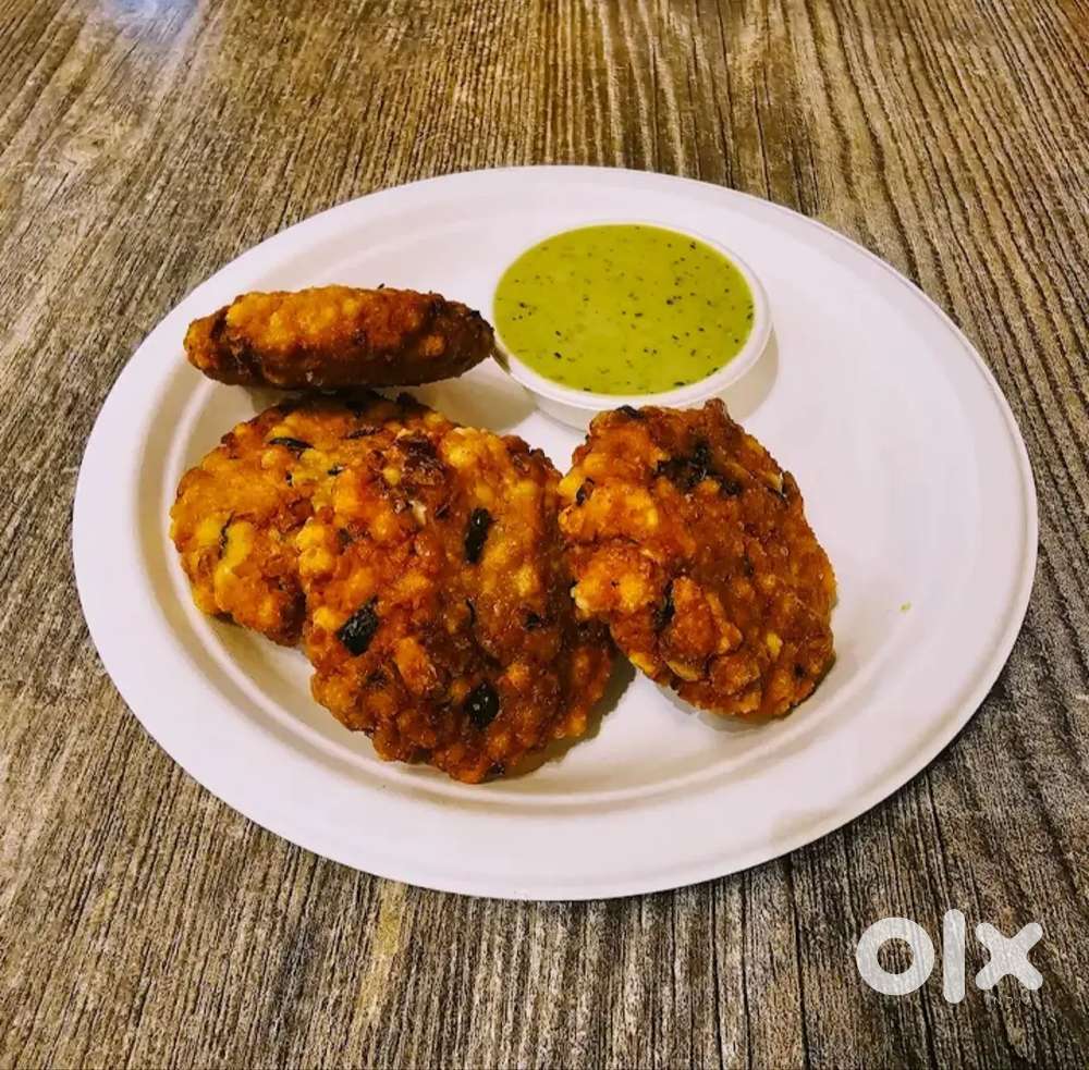 Cook chaiye Chai and snacks