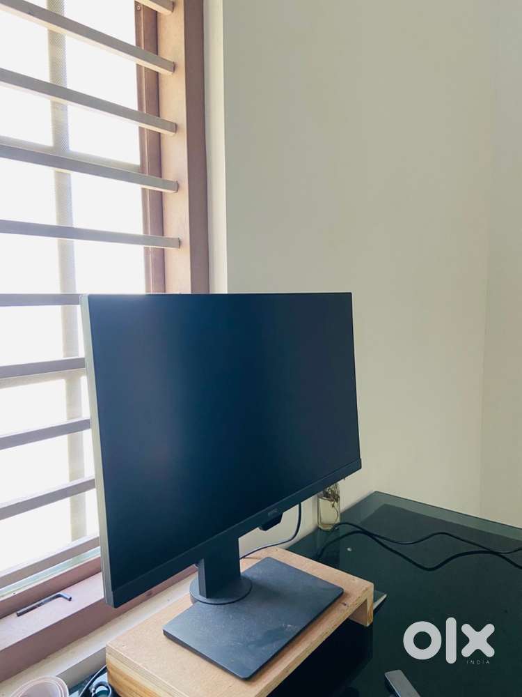 BenQ monitor 27inch