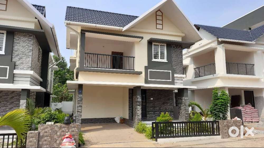 Close to Jubilee Mission Hospital - 3bhk Villas for sale in thrissur
