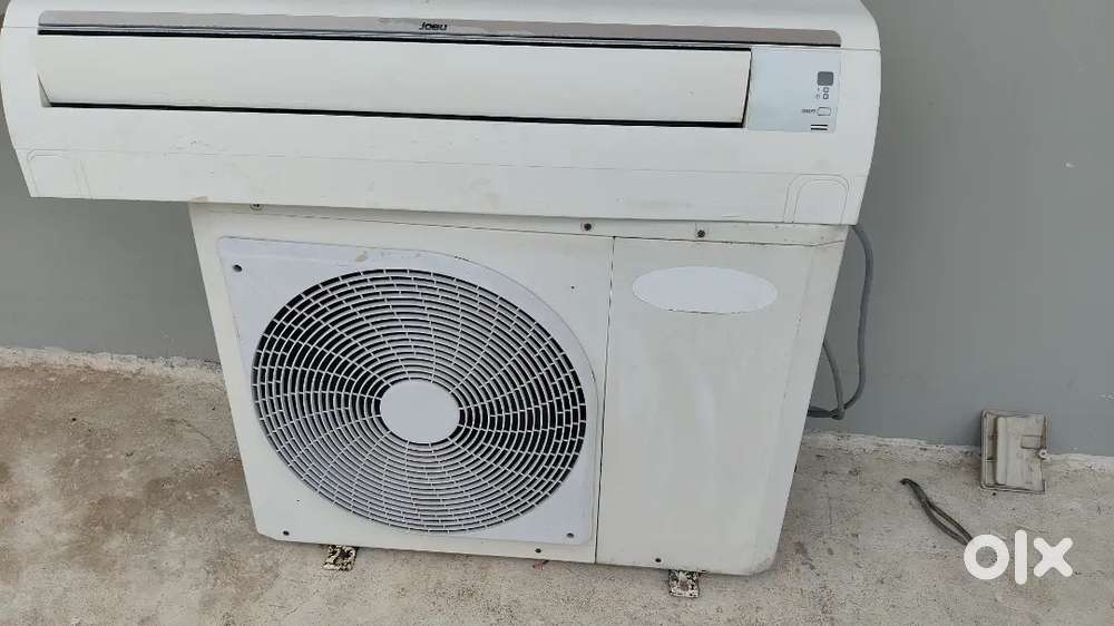 Ac indoor dikan outdoor carrier good working