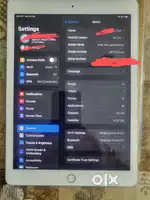 Apple iPad 5. Excellent condition. Scratchess.