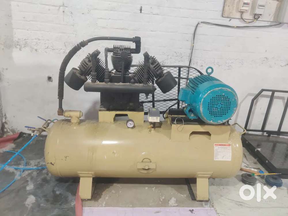 Air compressor