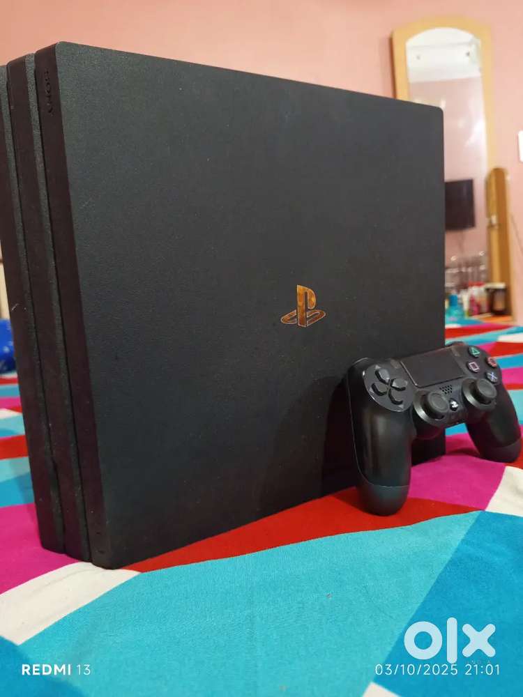 Like-New PS4 Pro (1TB) w/ Original Packaging