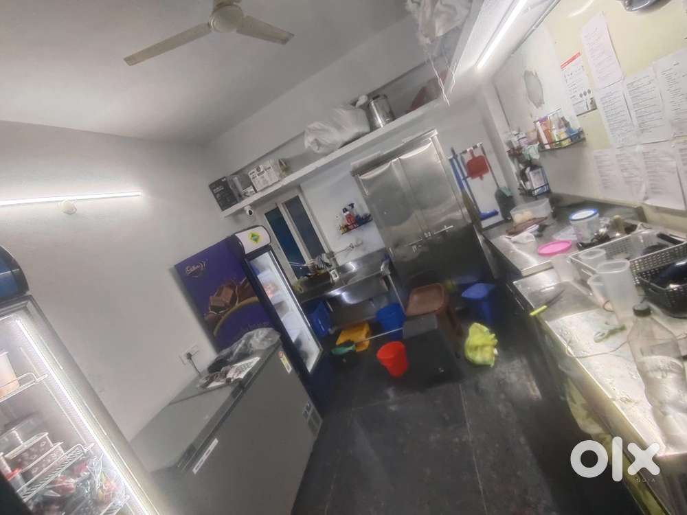 Commercial Cloud Kitchen - Fully Functional