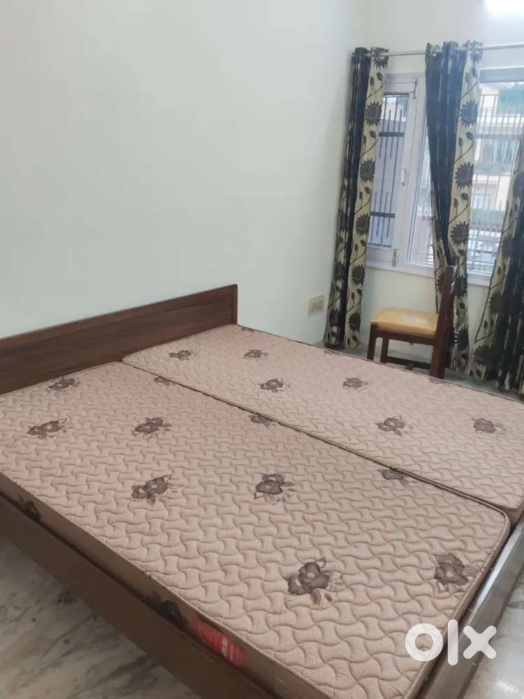 7.5 marla house sec 22 chd excellent location