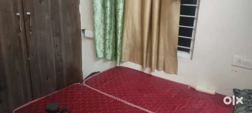 SRI LAKSHMI NARASIMHA PG FOR MEN'S AND CO-LIVING