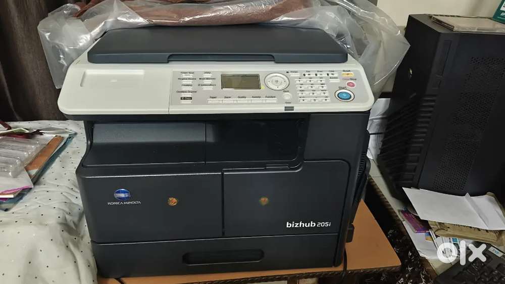 Konica 205i brand new condition No ujude