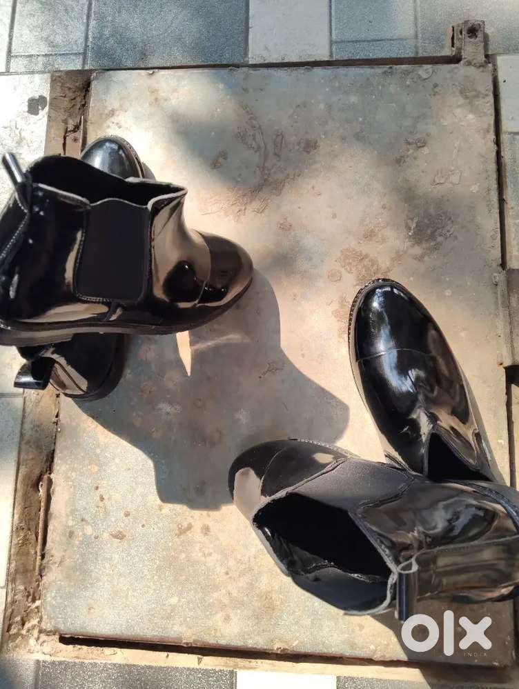 Black Chelsy Boots . Pack of 2