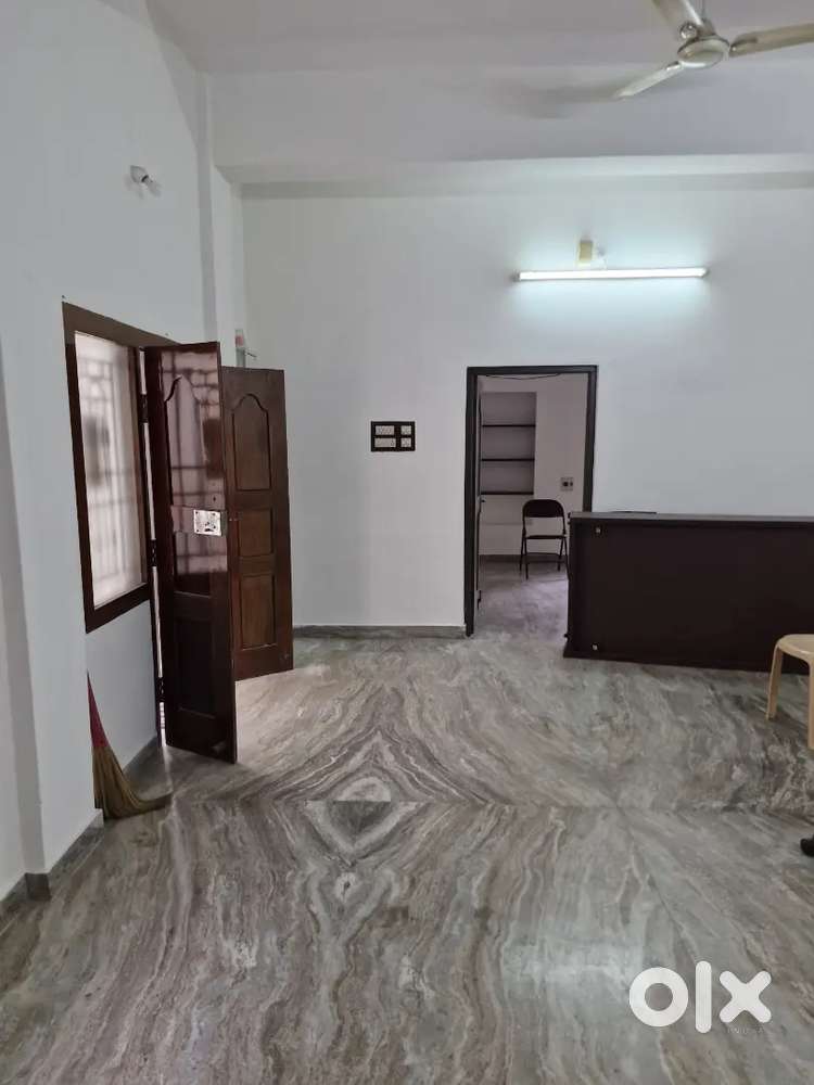 2 BEDROOM INDIVIDUAL HOUSE RENT FOR OFFICE PURPOSE IN SS COLONY