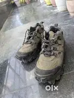 Men woodland shoes..8 number