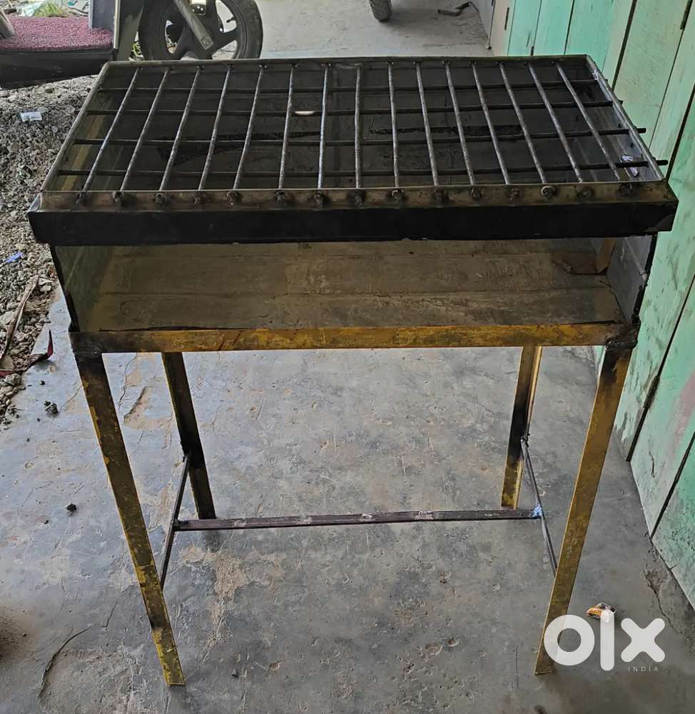 Tandoori with stand and seekh