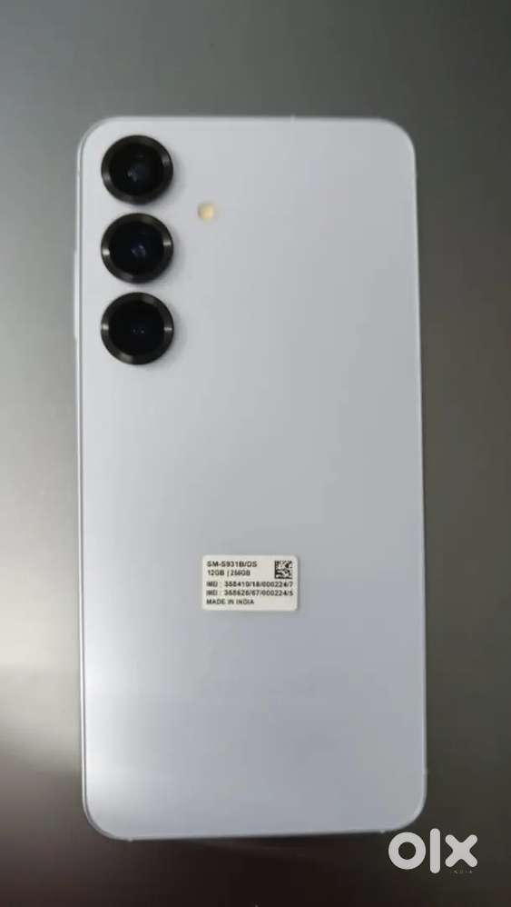 SAMSUNG S25 8GB/256GB