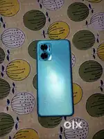 2.5 year used 6rom 128 gb with box