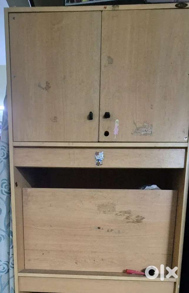 Computer table / Study table - Good condition