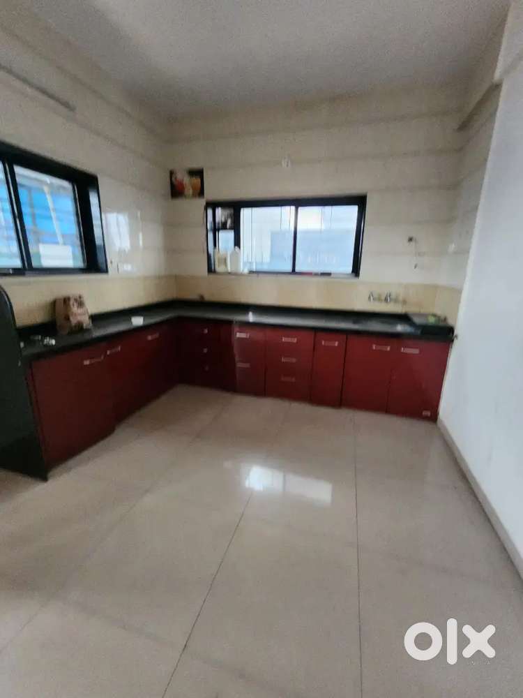 Govind nagar Row Banglow 3 Bhk Available