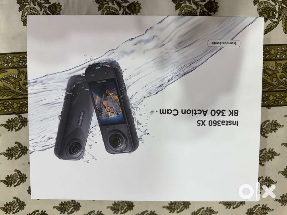 Insta360 x5 essentials bundle
