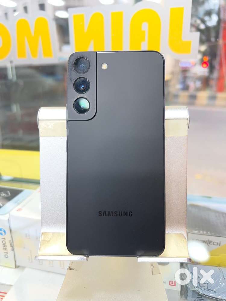 Samsung S22 8/256 gb black (jain mobile) display line