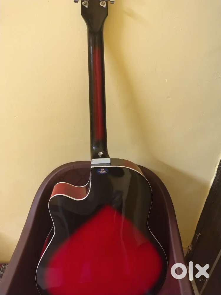 Givson acoustic guitar