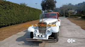 We provide Vintage Modified Car. We provide Functions in a Vintage like a carFeatures like: - Vinta...