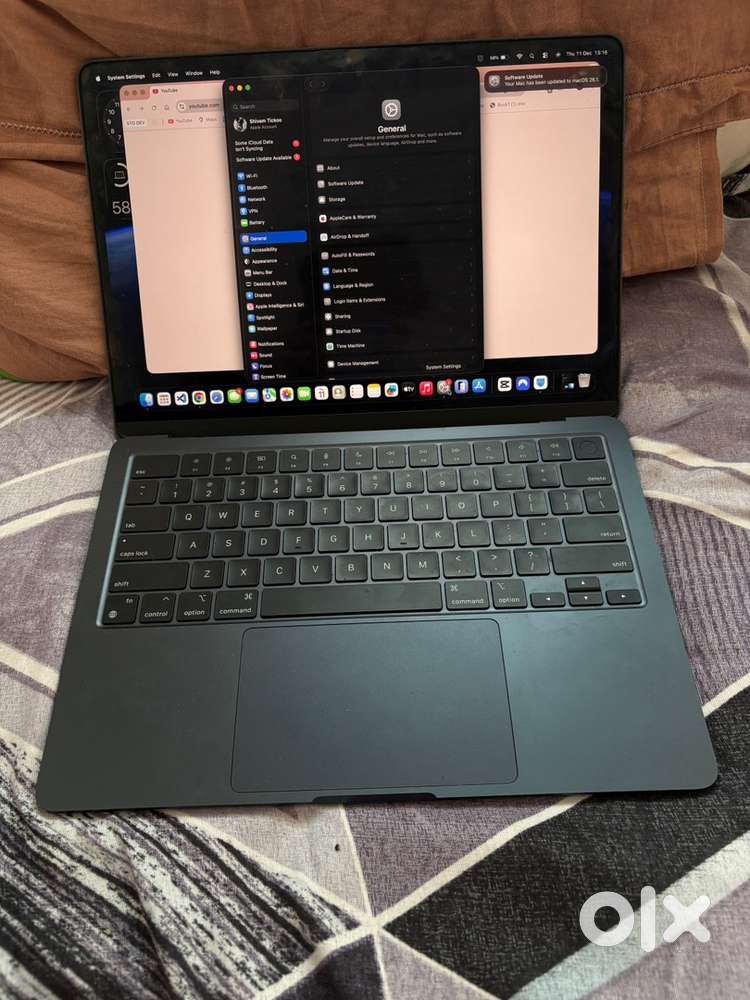 Apple MacBook Air, M3 13 inch 2024