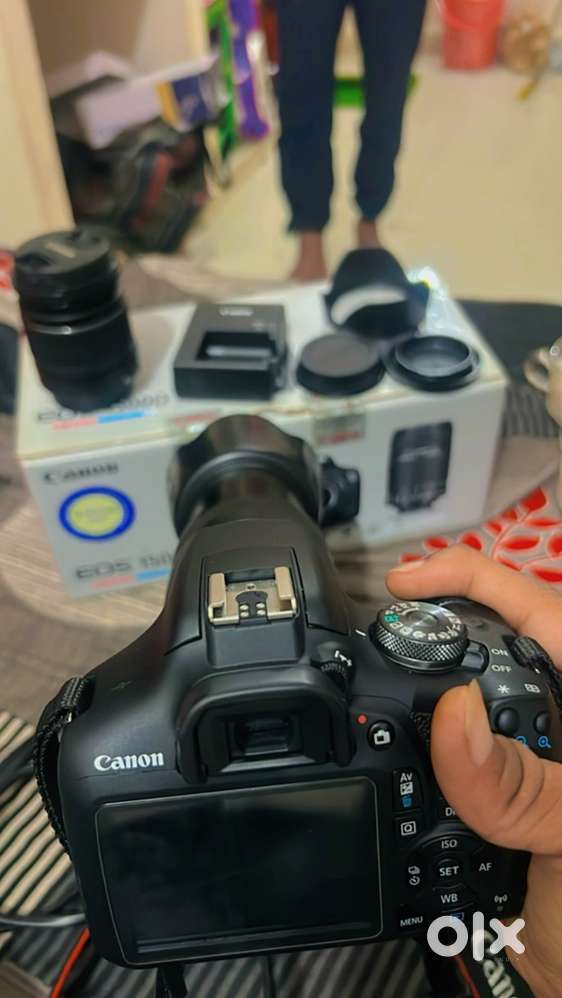 Canon 1500d price -32000₹ 2 month old