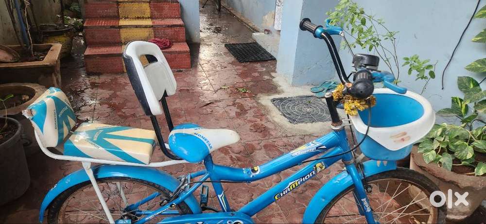 MOMSTAR & HERCULES BiCYCLES FOR BOYS & GIRLS, COLOR BLUE, 3 Yrs OLD