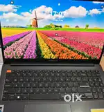 Asus vivobook s15 OLED