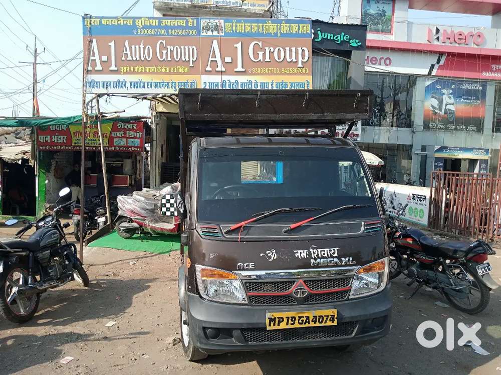 Good condition fresh gadi Megha Xl