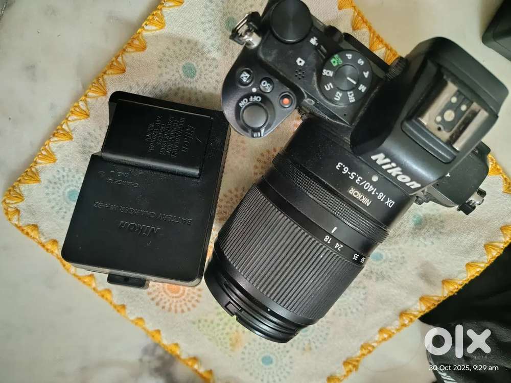 Nikon z 50 with 18-140 lens