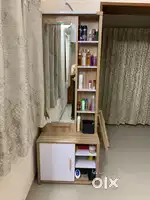 One dresser mirror and one teapai
