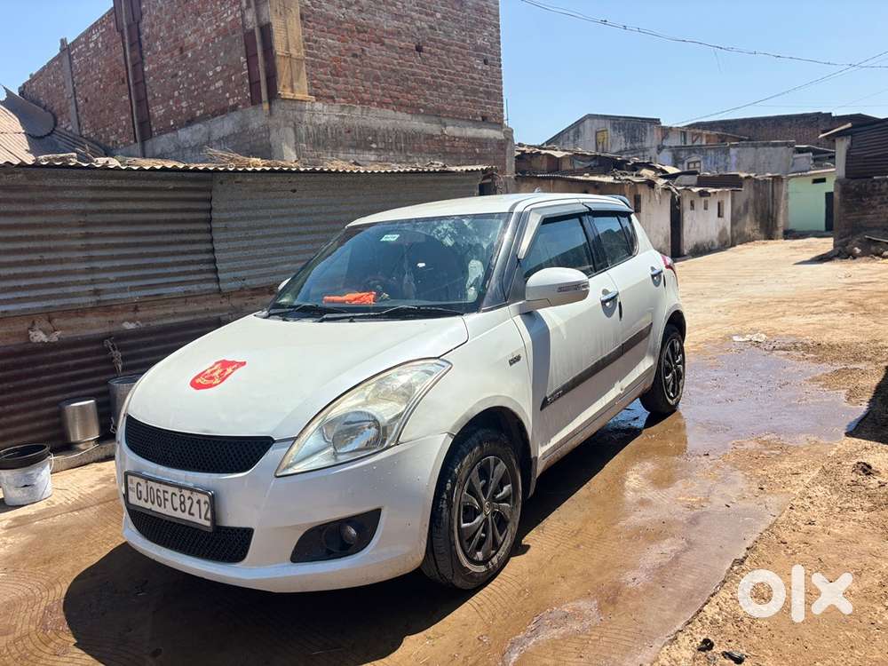 Maruti Suzuki Swift 2012 Diesel 120000 Km Driven