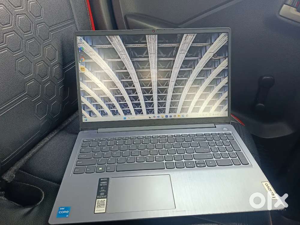 Lenovo IdeaPad 3 12th Gen Intel Core i3-1215U 15.6 Inch (39.65cm) FHD