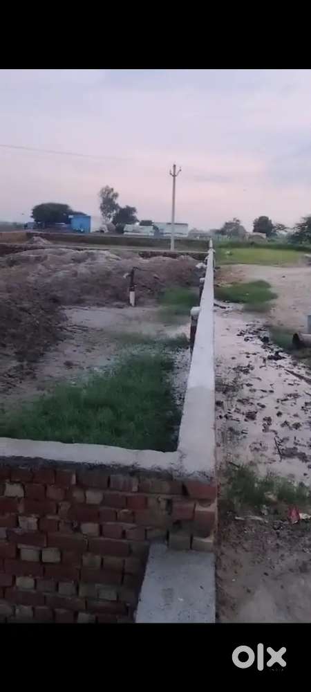 Abadi plot 4000 Gaj l shape corner