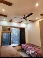 Girl's  PG in Ram Mandir, JUST beside STATION,Goregaon west