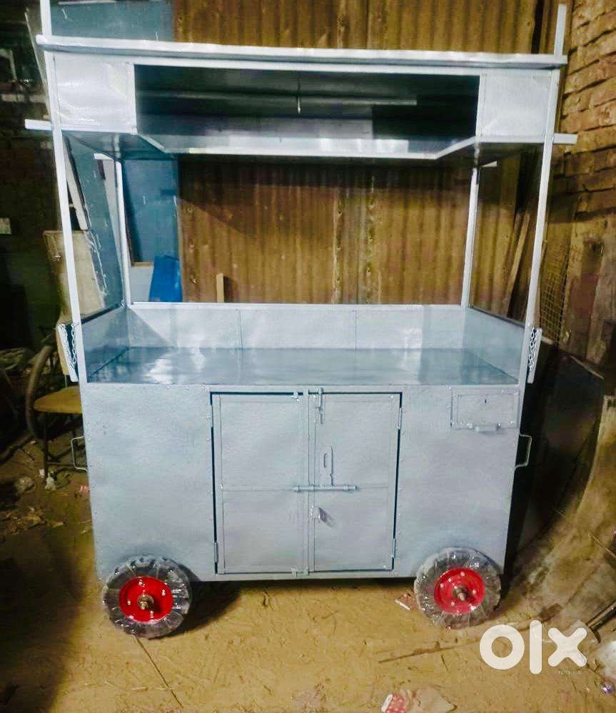 FAST FOOD COUNTER AND STALL