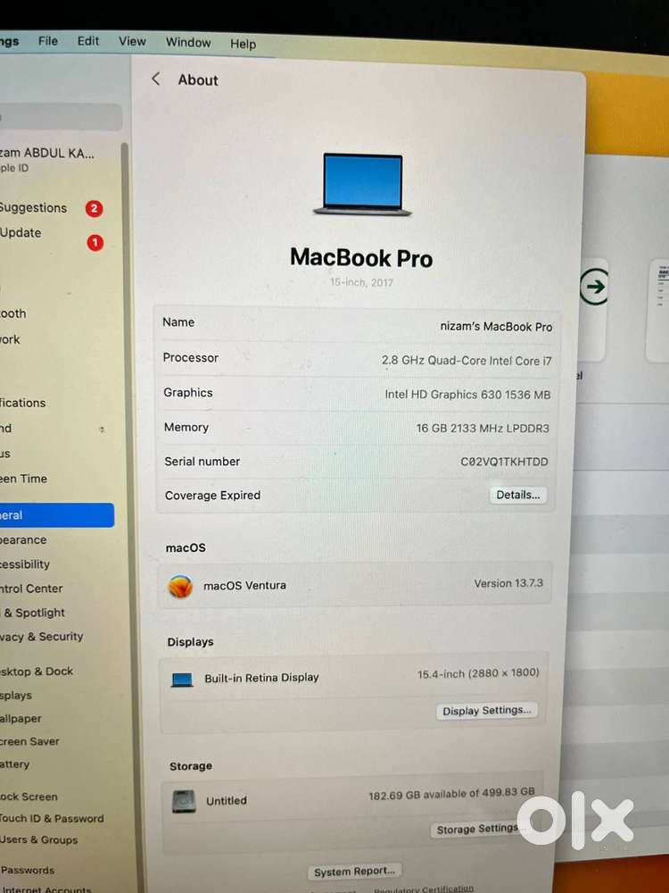 Macbook pro 2017 17 inch i7 processor 16 Gb memory Graphics: Intel HD