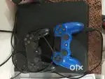 Play station 4 Slim