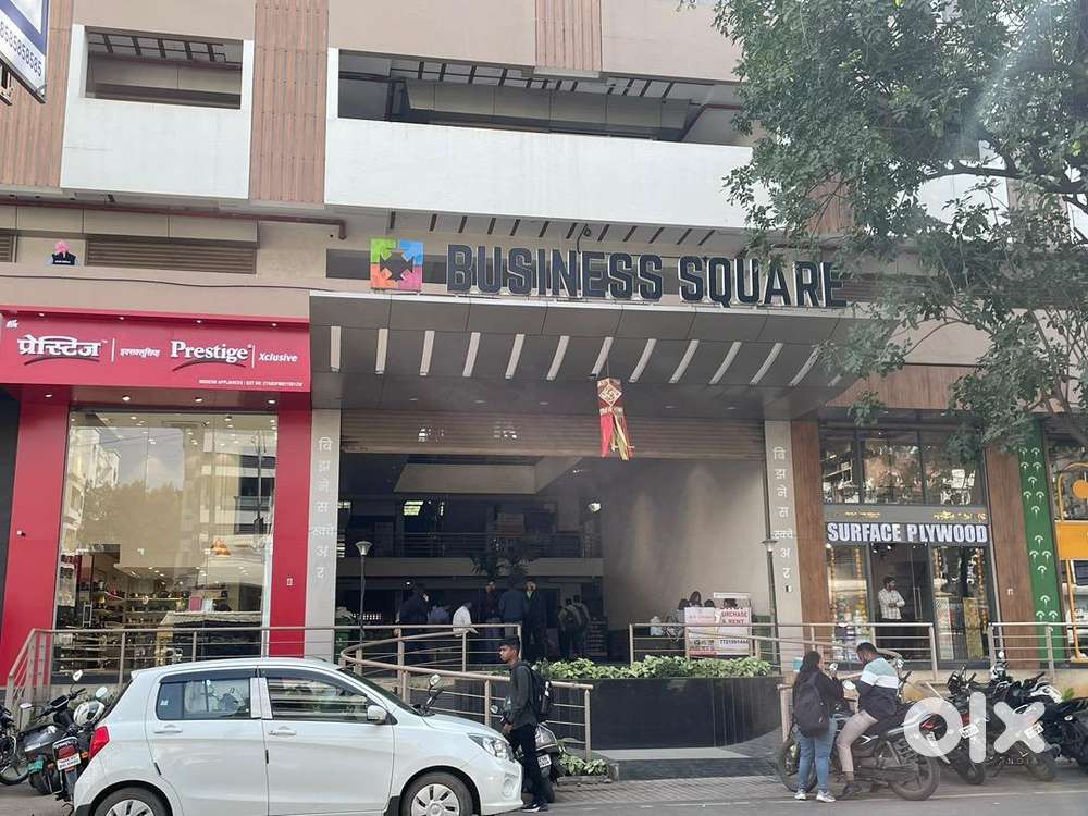 122 sqft shop on 1st floor.